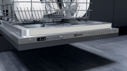 Bauknecht-Whirlpool BCIO 3T133 PFE D 14 Terítékes Beépíthető Mosogatógép